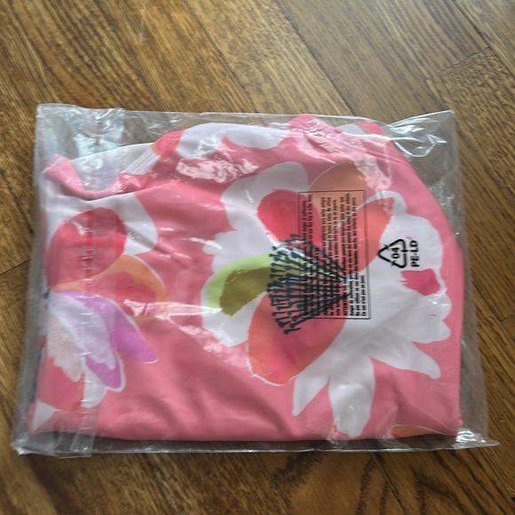 Tea Collection Swimsuit - Picture 6 of 6